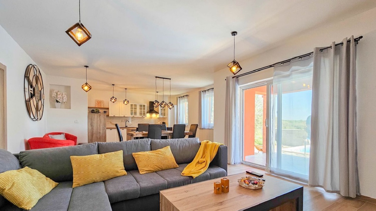Photo of Livingroom in Karigador