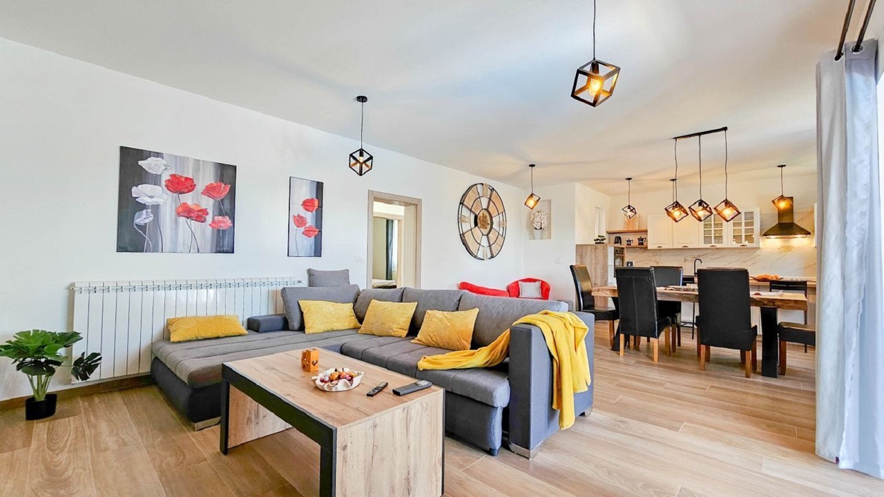 Photo of Livingroom in Karigador