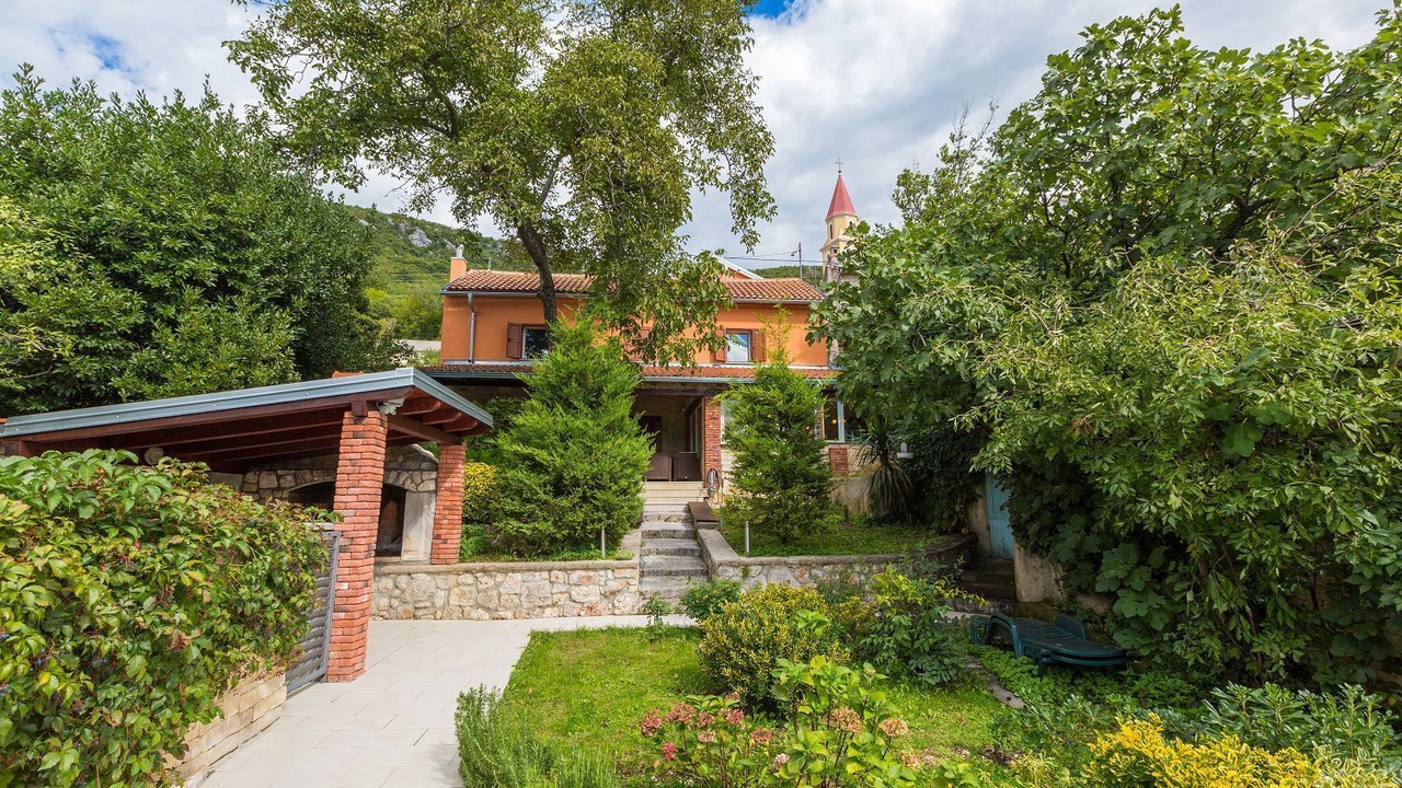 Photo of Outdoor in Krizisce