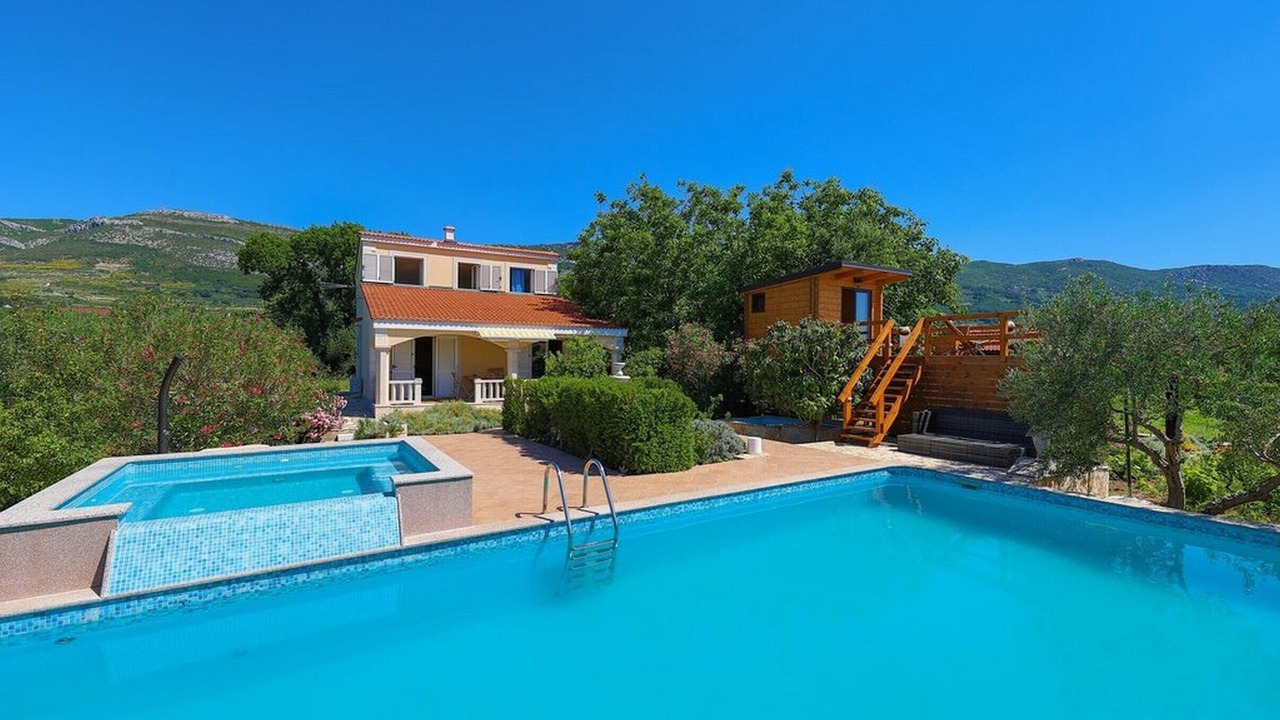 Photo of Outdoor in Rudine