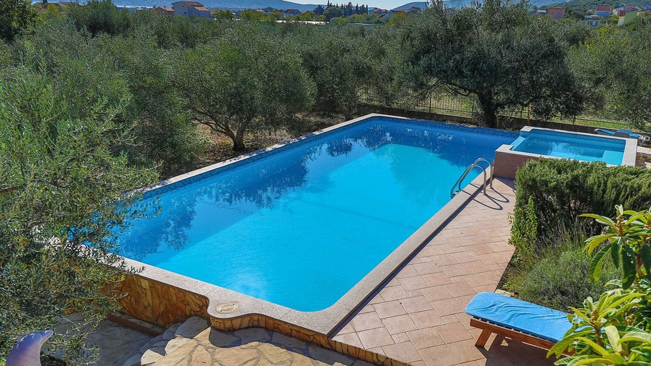 Photo of Outdoor in Rudine
