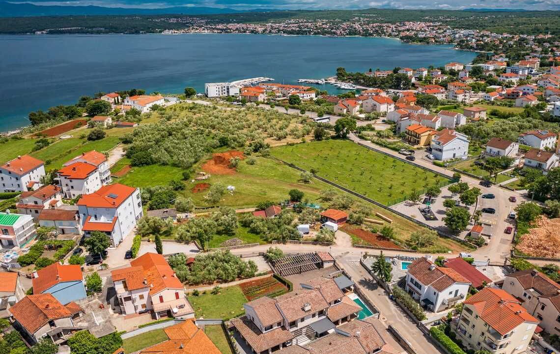 Photo of Outdoor in Porat
