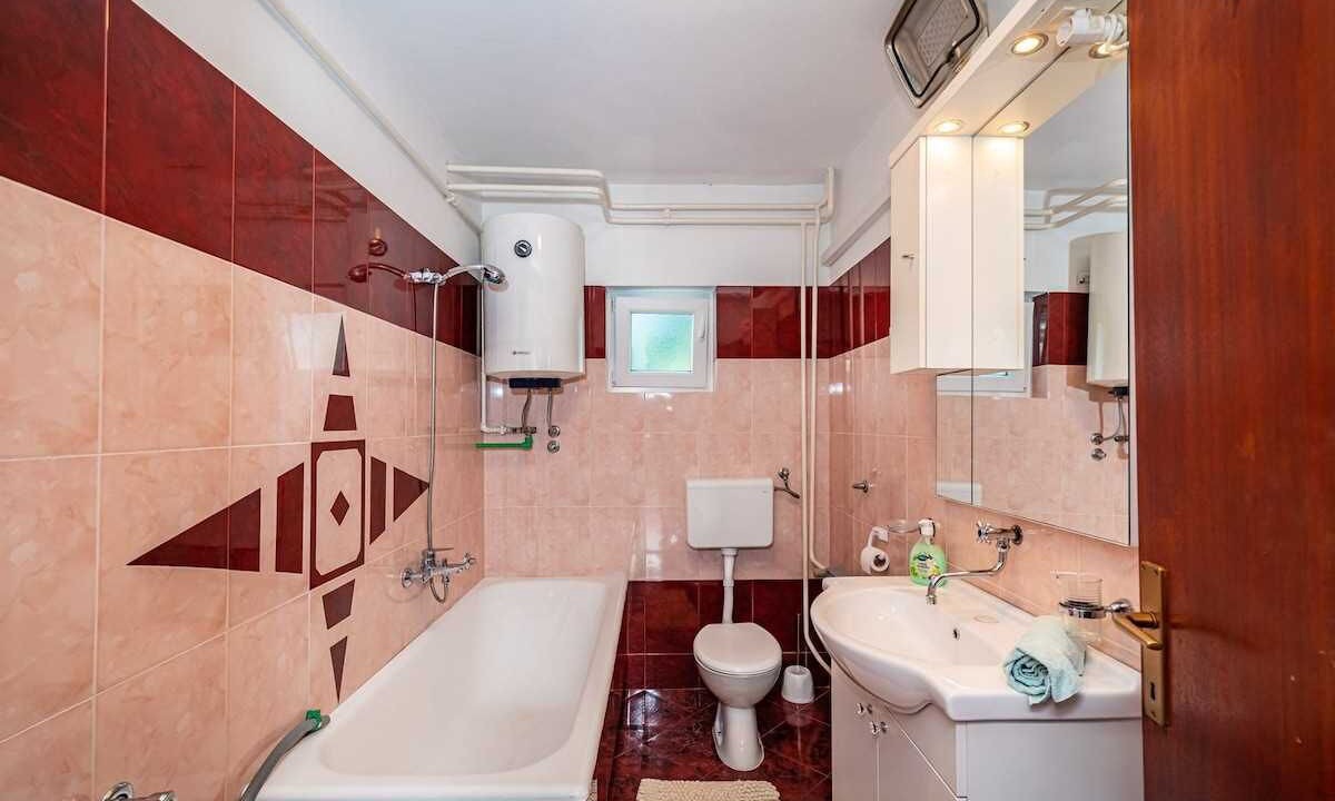 Photo of Bathroom in Suhovare