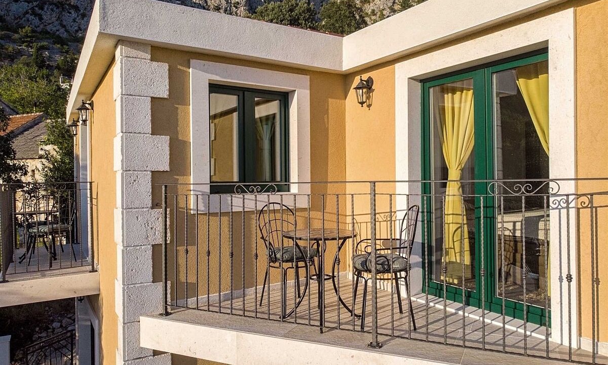 Photo of Patio Balcony in Makarska