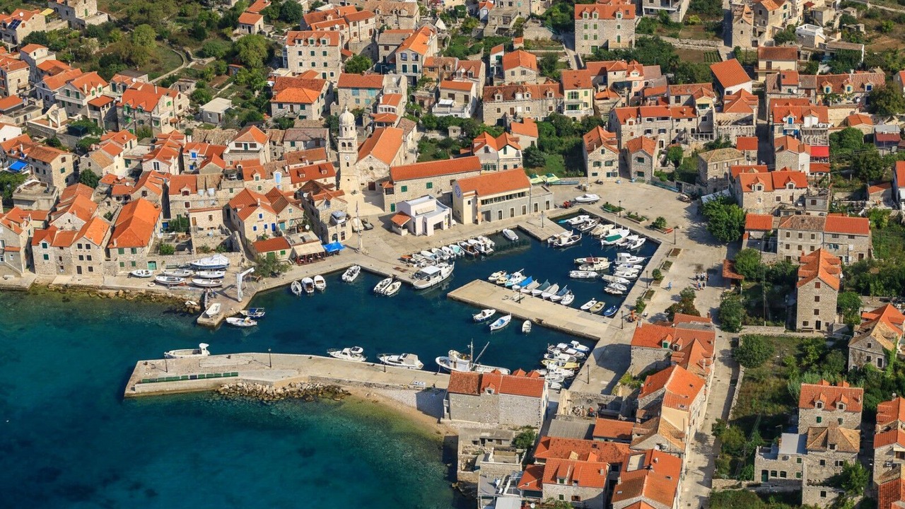 Photo of Others in Prvic Luka
