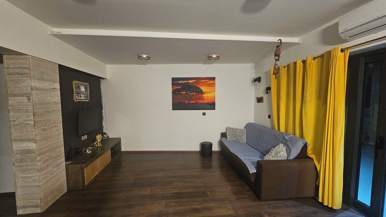 Photo of Livingroom in Mejasi