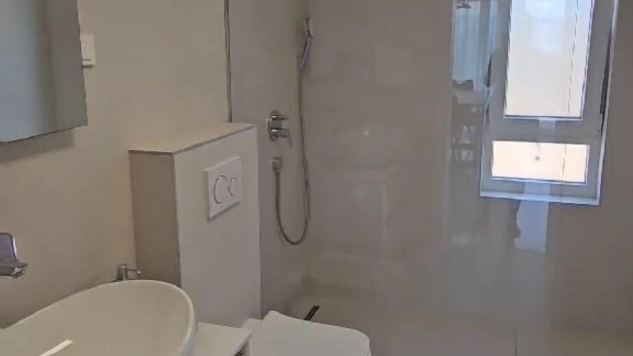 Photo of Bathroom in Seline
