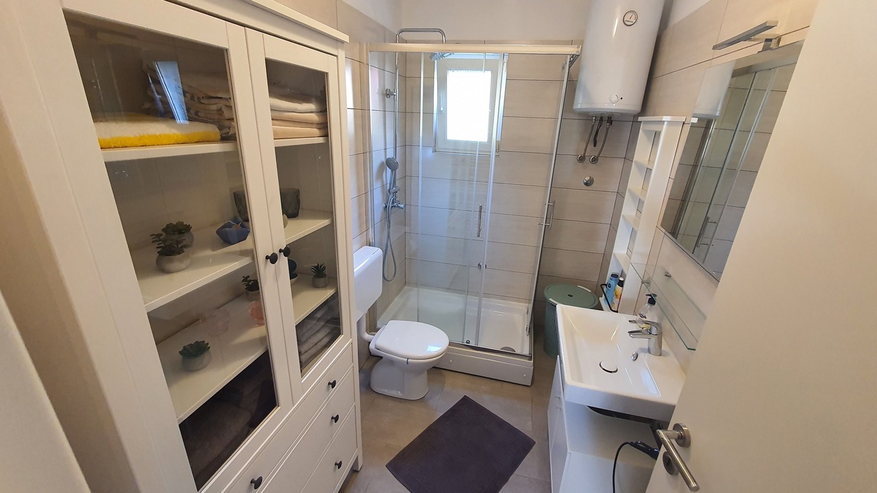Photo of Bathroom in Ika