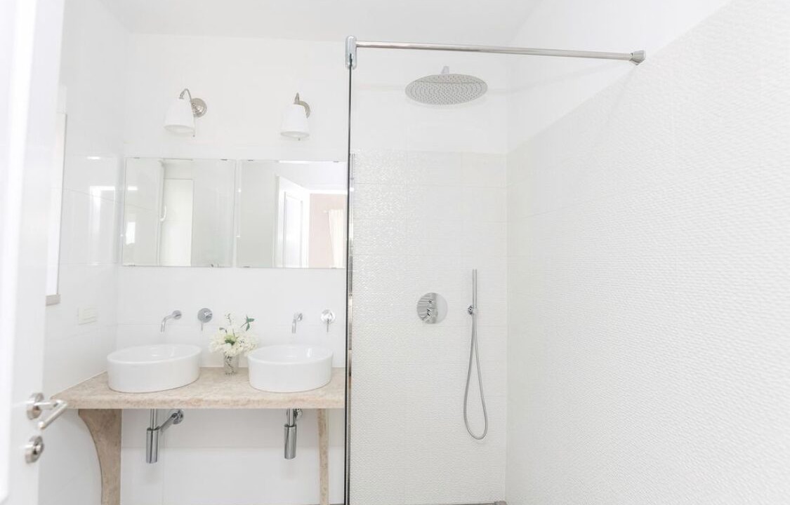 Photo of Bathroom in Stifanici