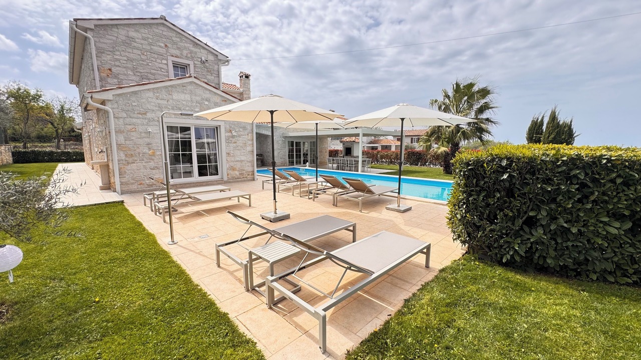 Photo of Outdoor in Stifanici