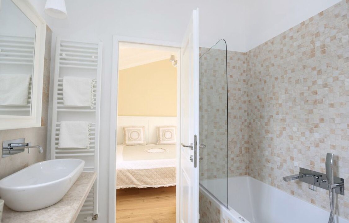 Photo of Bathroom in Stifanici