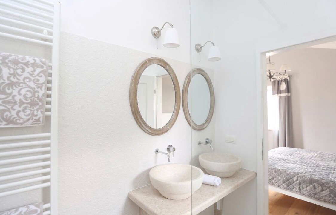 Photo of Bathroom in Stifanici