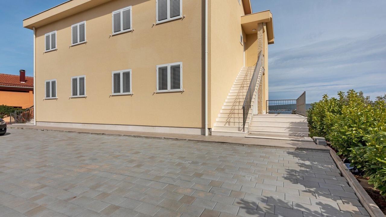 Photo of Outdoor in Nevidane
