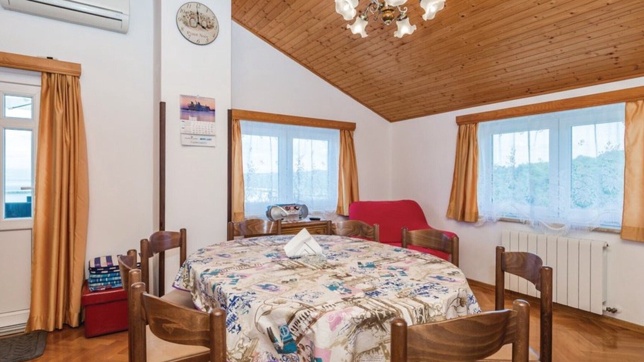 Photo of Livingroom in Brsec