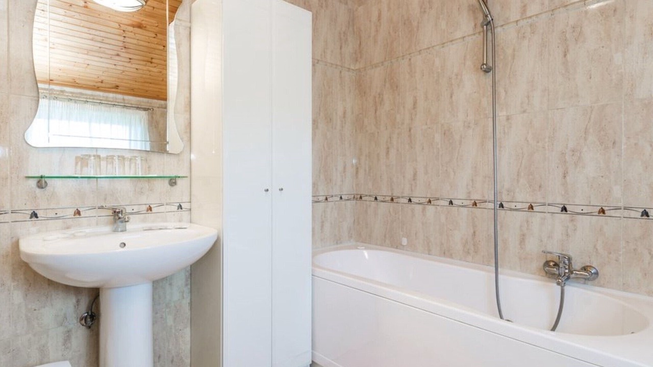 Photo of Bathroom in Brsec