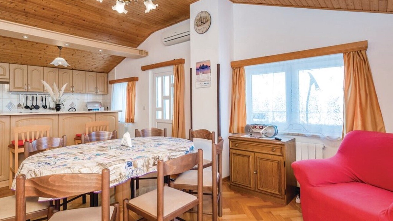 Photo of Livingroom in Brsec