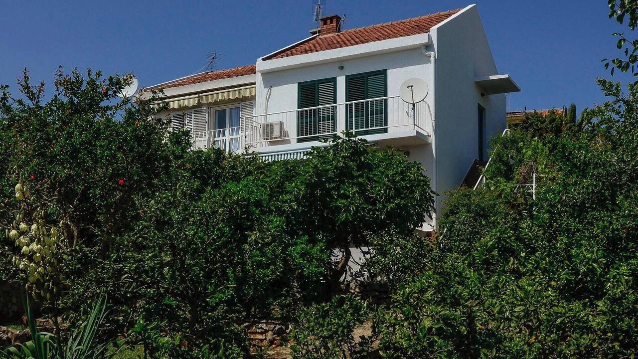 Photo of Outdoor in Loviste