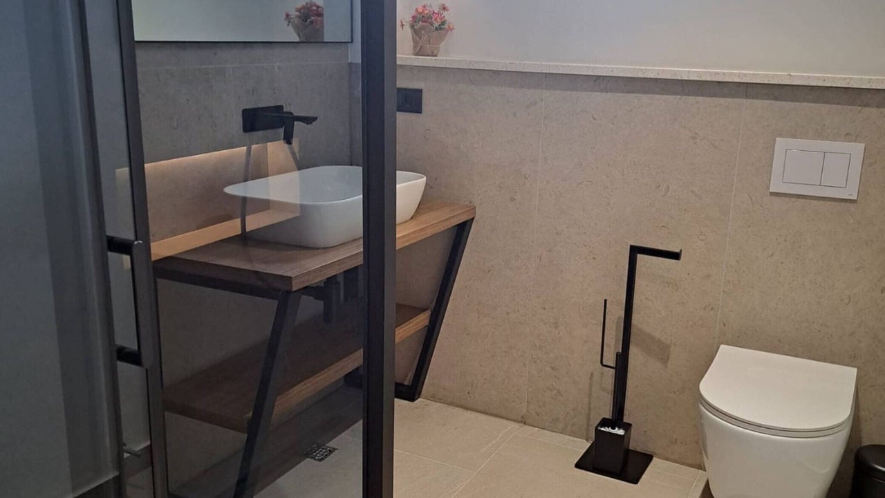 Photo of Bathroom in Dicmo
