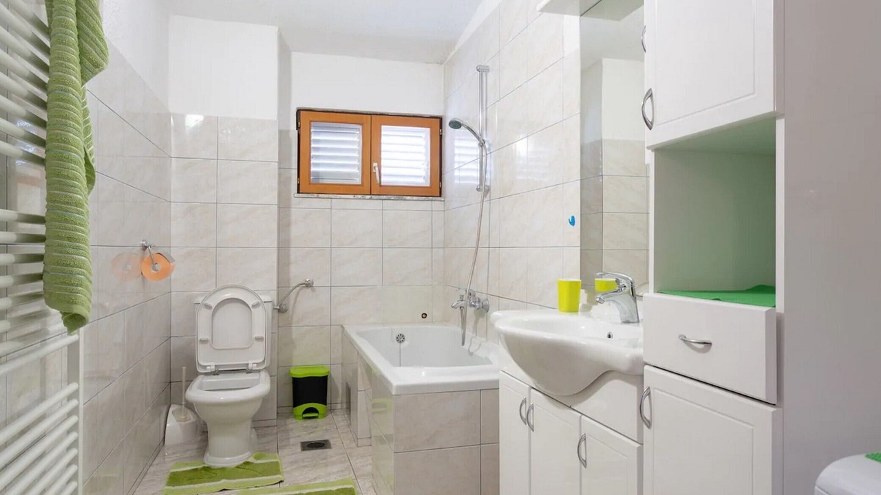 Photo of Bathroom in Dicmo
