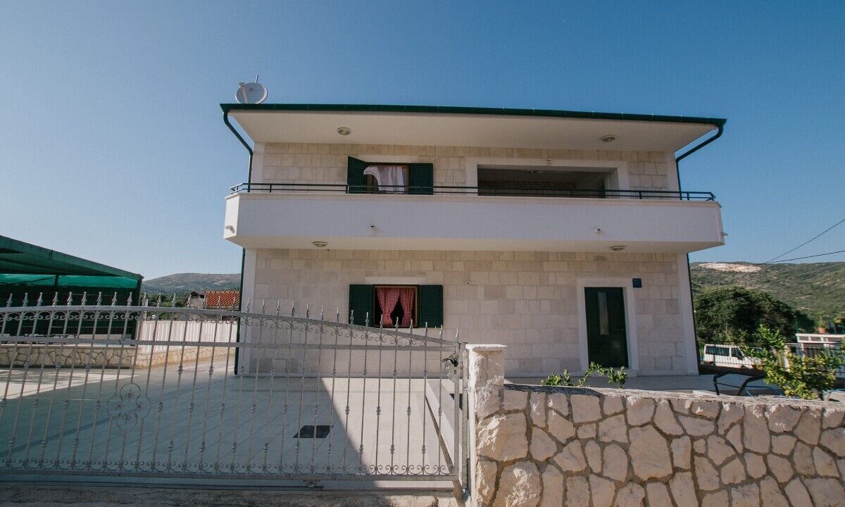 Photo of Outdoor in Vrsine