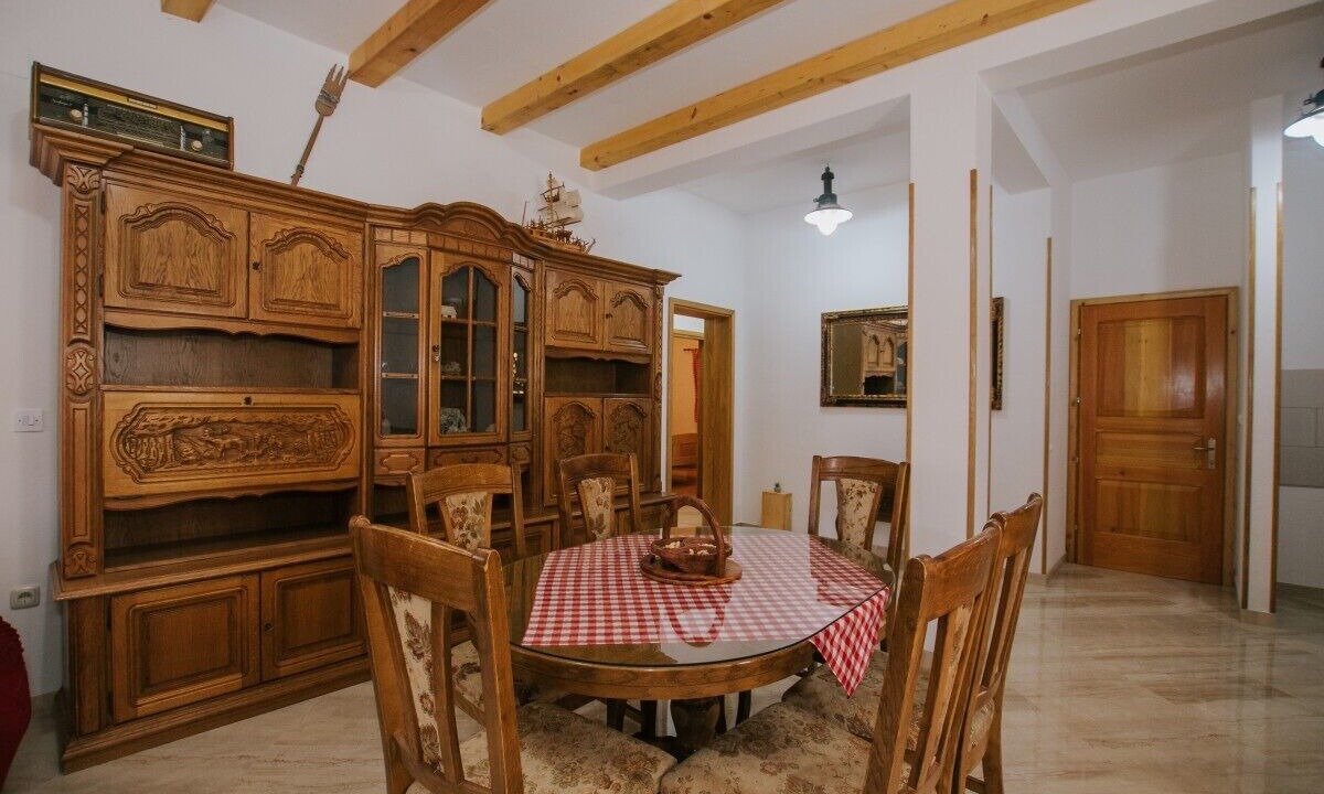 Photo of Others in Vrsine