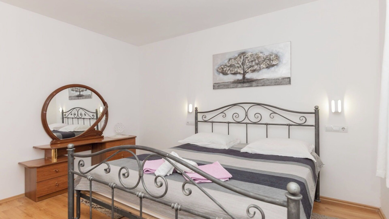 Photo of Bedroom in Donji Prolozac
