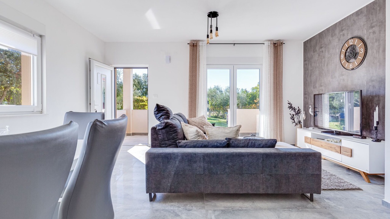 Photo of Livingroom in Sukosan