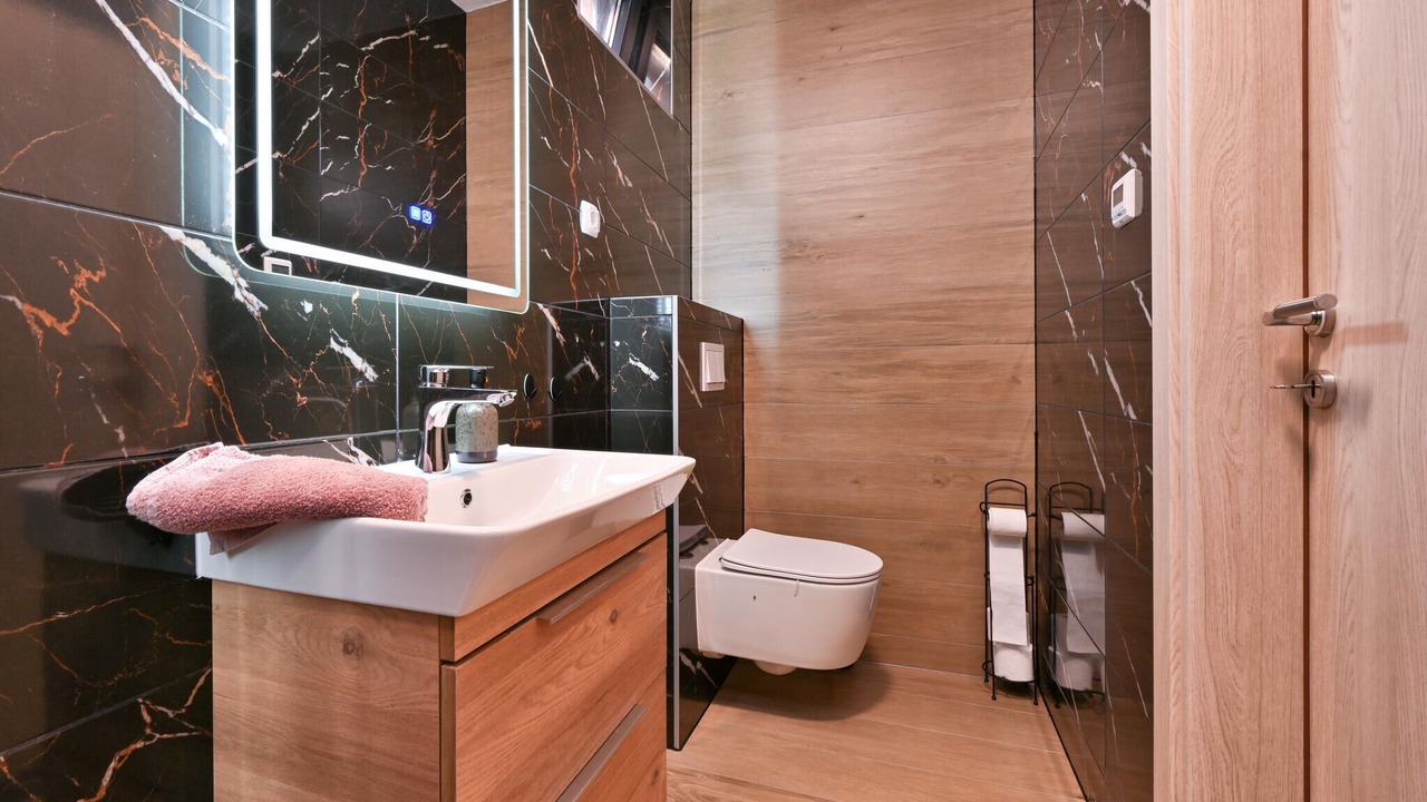 Photo of Bathroom in Kapela
