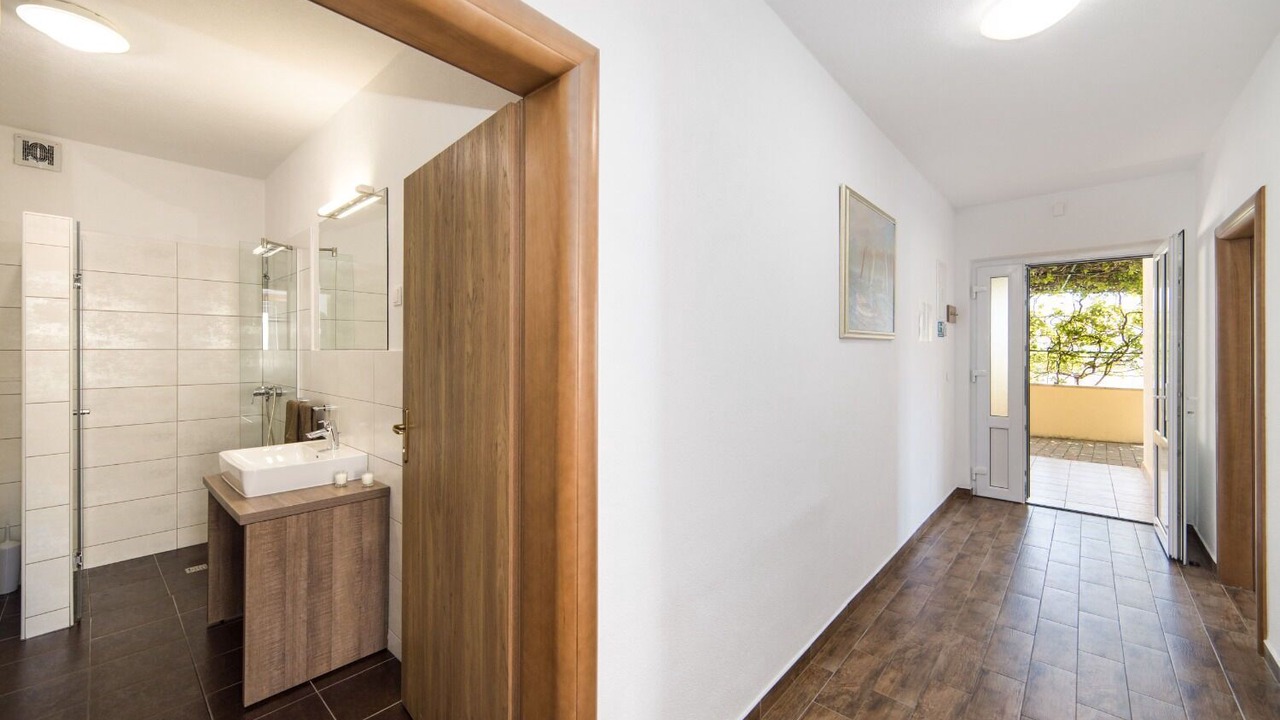 Photo of Bathroom in Bidol