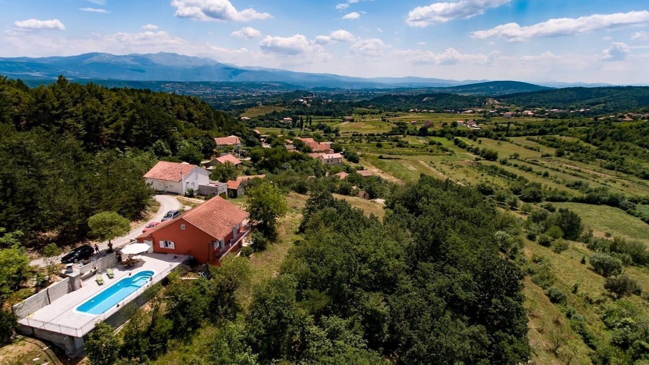 Photo of Outdoor in Citluk