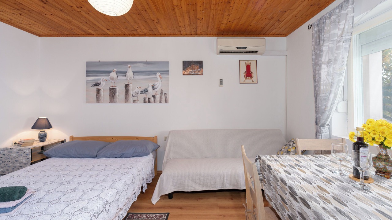 Photo of Bedroom in Rtina