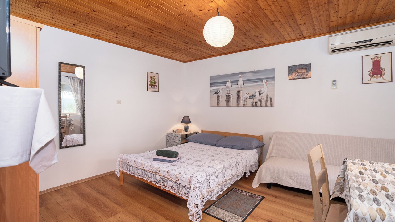 Photo of Bedroom in Rtina
