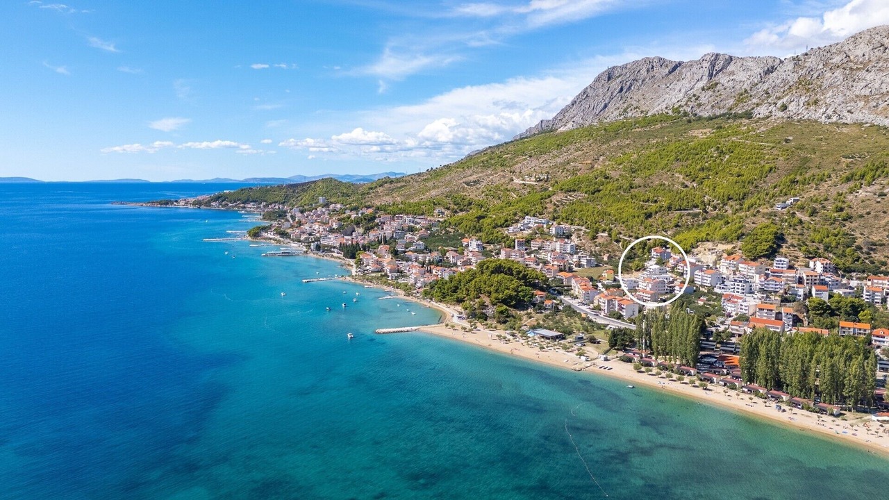 Photo of Others in Omis