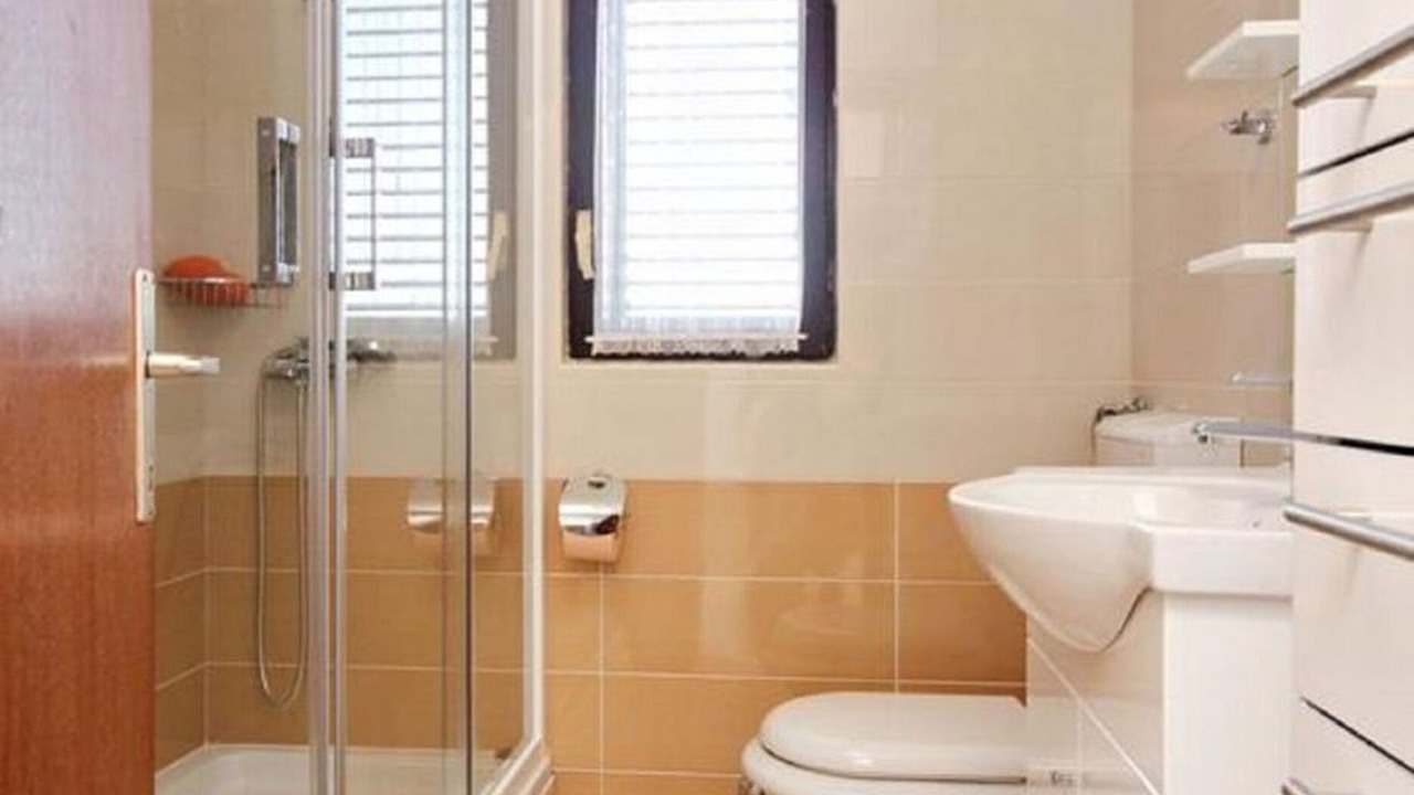 Photo of Bathroom in Loviste