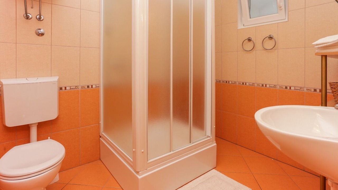 Photo of Bathroom in Okrug Donji