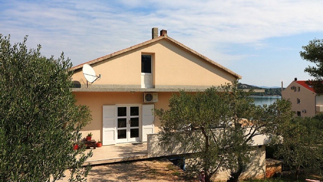 Photo of Outdoor in Betina