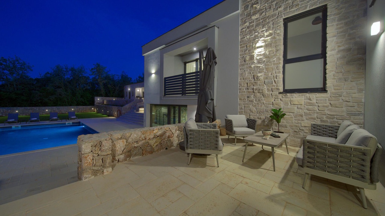 Photo of Outdoor in Vrh