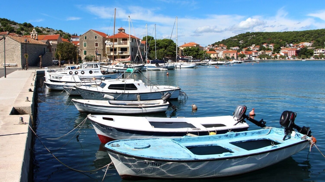 Photo of Others in Tijesno