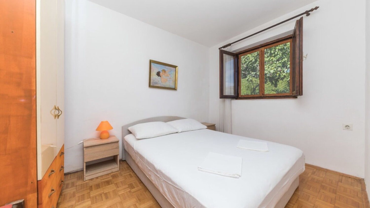 Photo of Bedroom in Okrug Donji