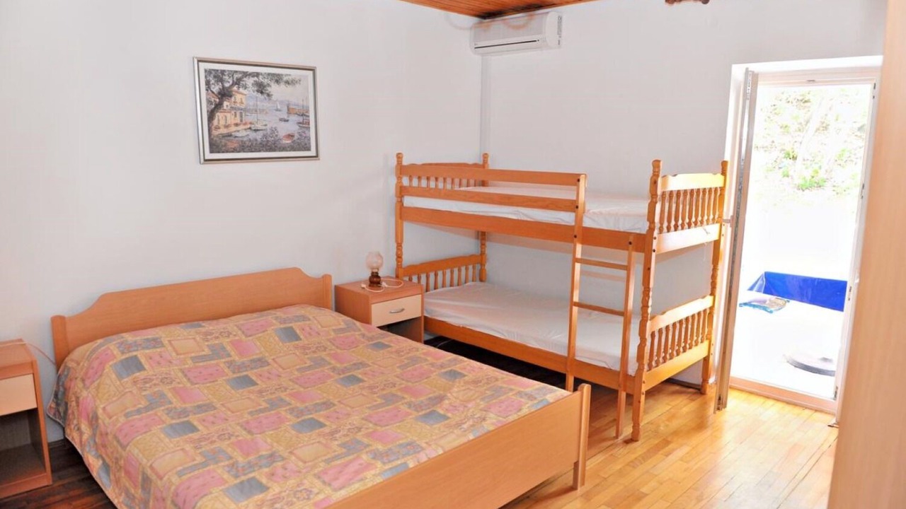 Photo of Bedroom in Metajna
