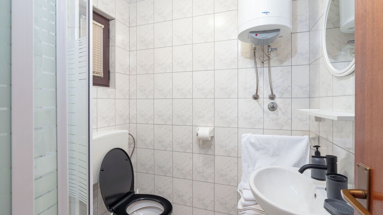 Photo of Bathroom in Rtina