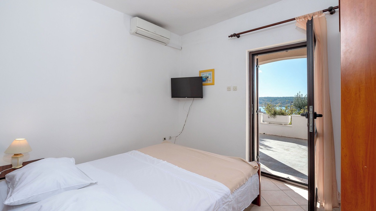 Photo of Bedroom in Rtina