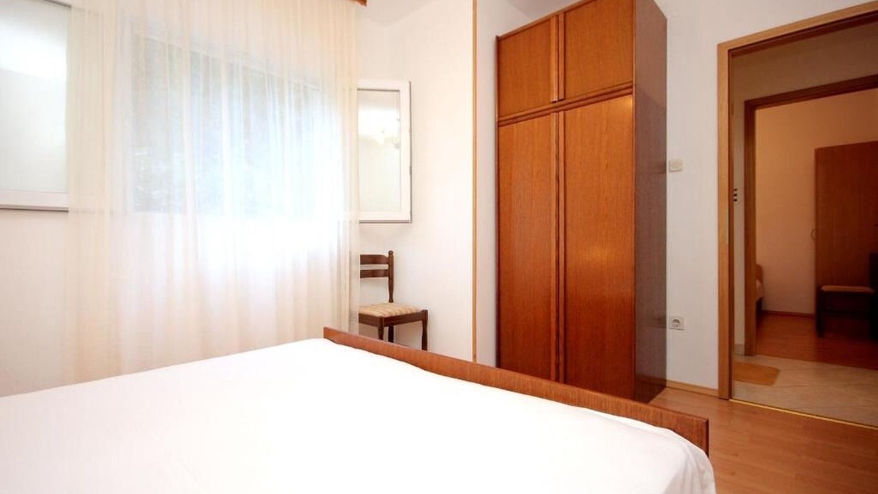 Photo of Bedroom in Cove Rogacic