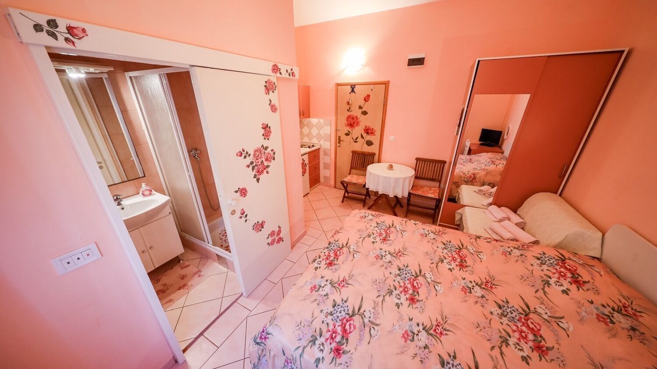 Photo of Bedroom in Brbinj