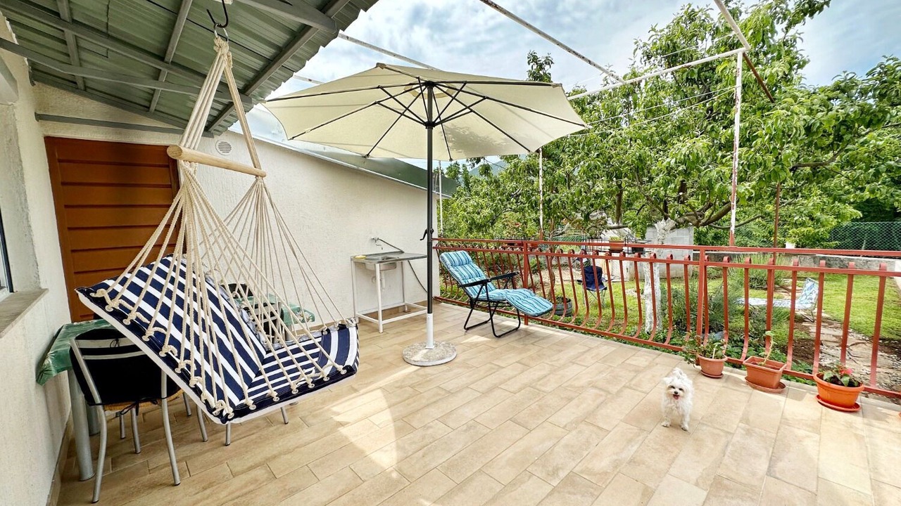 Photo of Patio Balcony in Srijane
