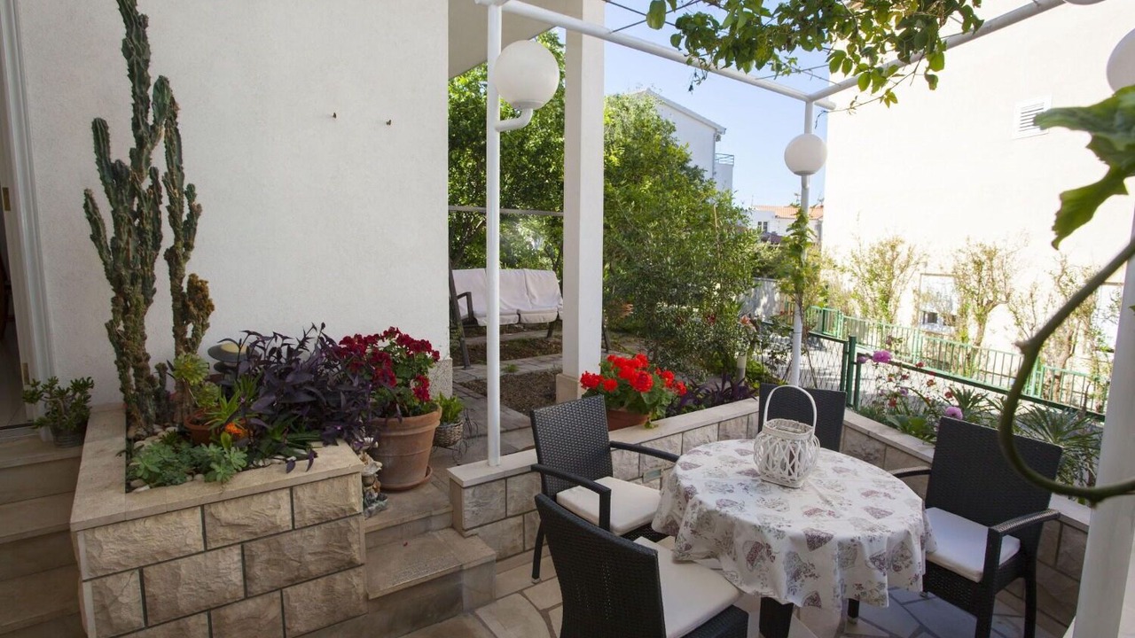 Photo of Outdoor in Bidol
