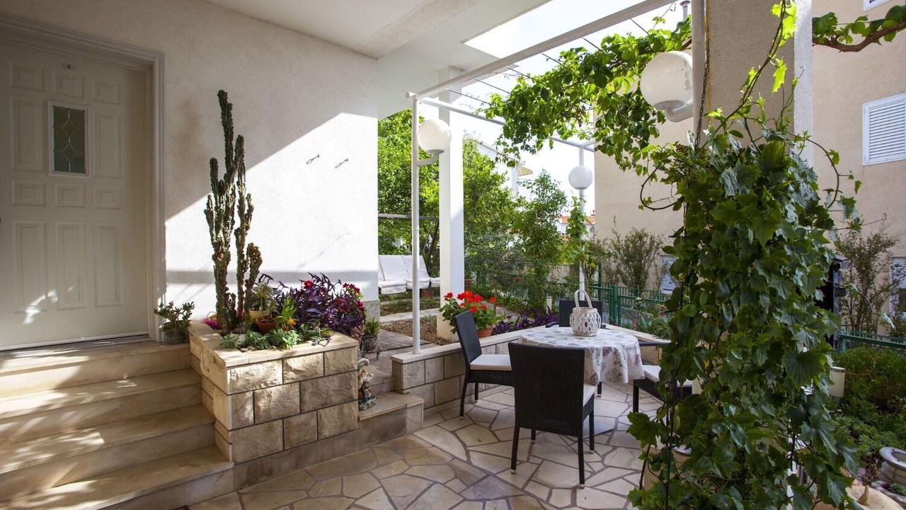 Photo of Outdoor in Bidol