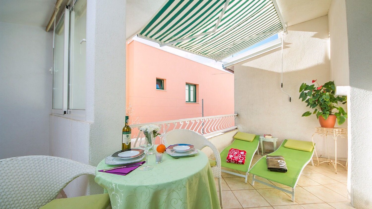 Photo of Outdoor in Bidol