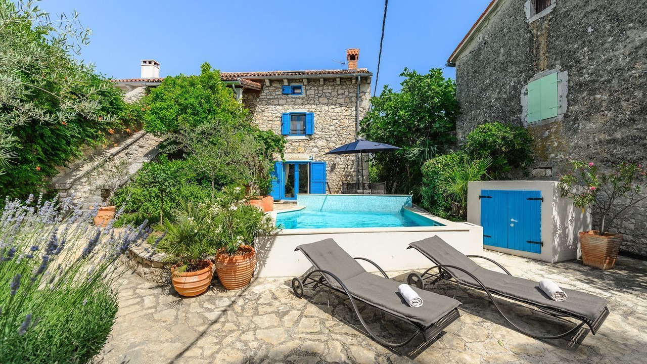 Photo of Outdoor in Musalez