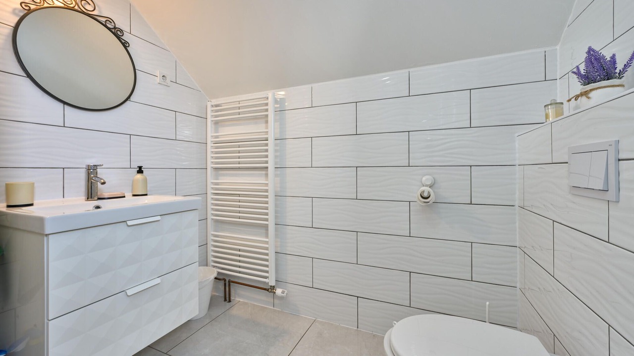 Photo of Bathroom in Lobor
